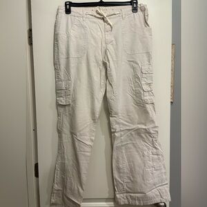 Women’s Cream Cargo Pants